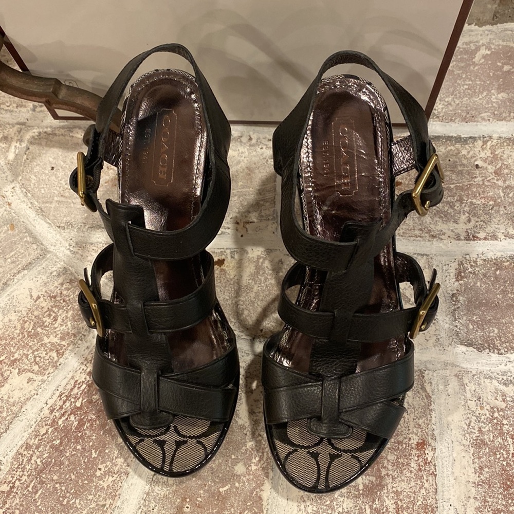 NWT.  Coach 3.5” heels. Jamie Textured Calf. Leather and Patent Platform - Picture 2 of 11